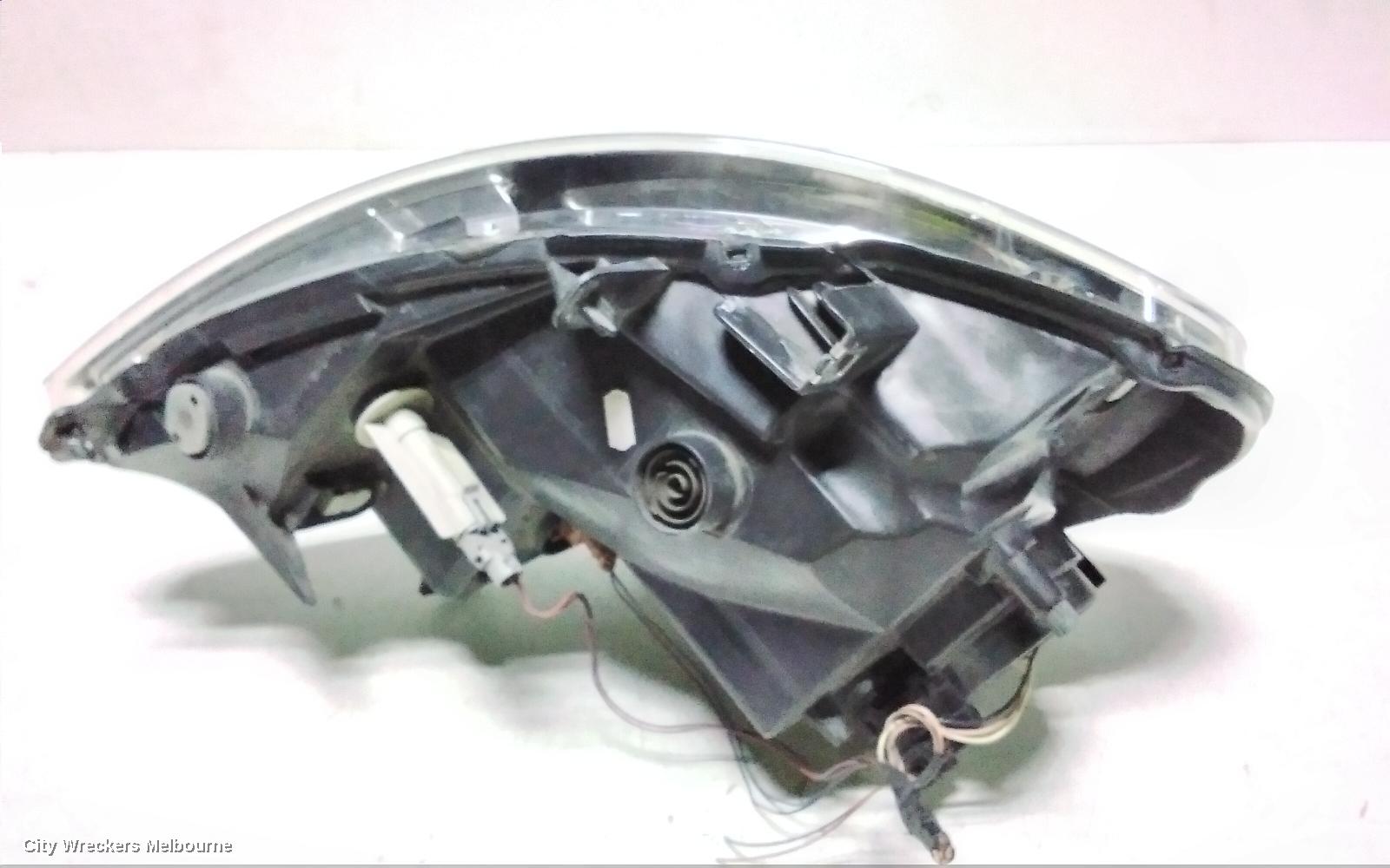 RENAULT TRAFIC LEFT HEADLAMP, X82, HALOGEN TYPE, 01/2015 - 09/2022