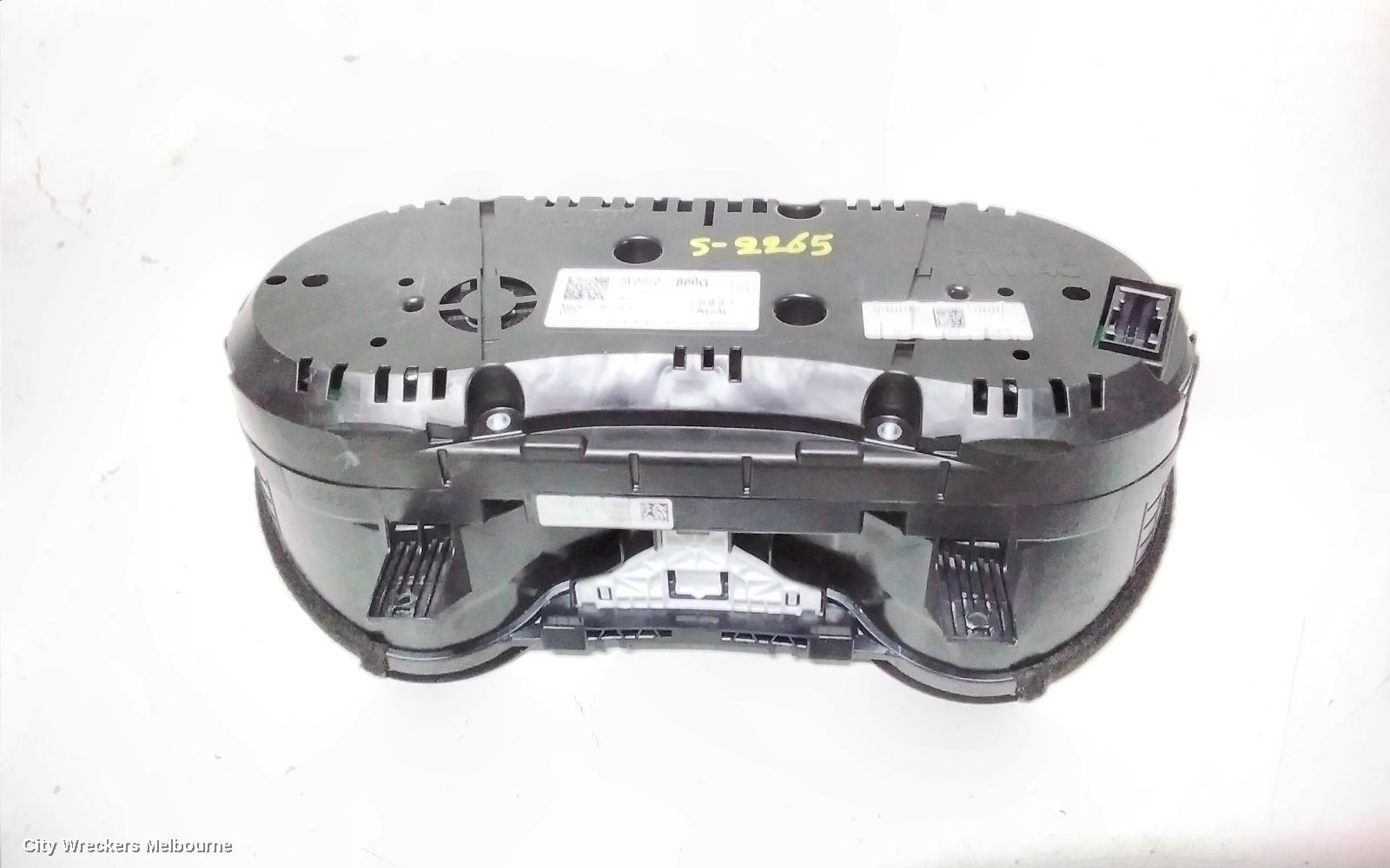 AUDI A3 INSTRUMENT CLUSTER, PETROL, 8V (A3), ANALOG TYPE, 12/2013 - 10/2020