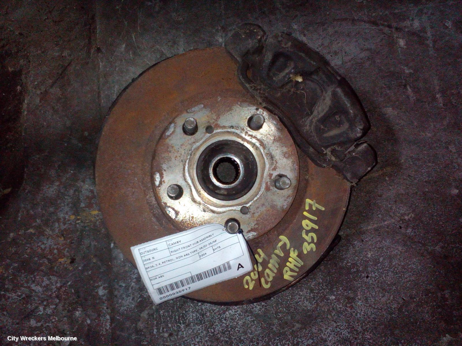 TOYOTA CAMRY RIGHT FRONT HUB ASSEMBLY, SK36, 2.4, PETROL, NON ABS TYPE, 08/2002 - 05/2006