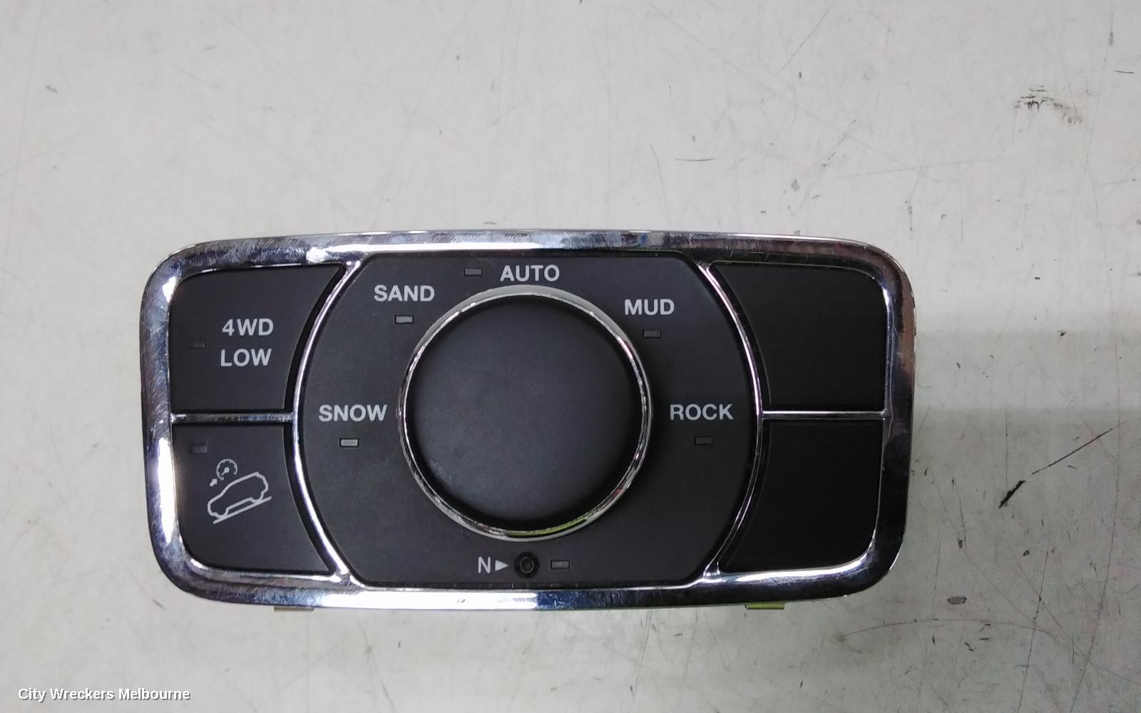 JEEP GRANDCHEROKEE, WK, 10/2010 - 02/2022, P68141344 REMOTE MODE OF TRACTION GRAND CHEROKEE WK2 2014: 113545