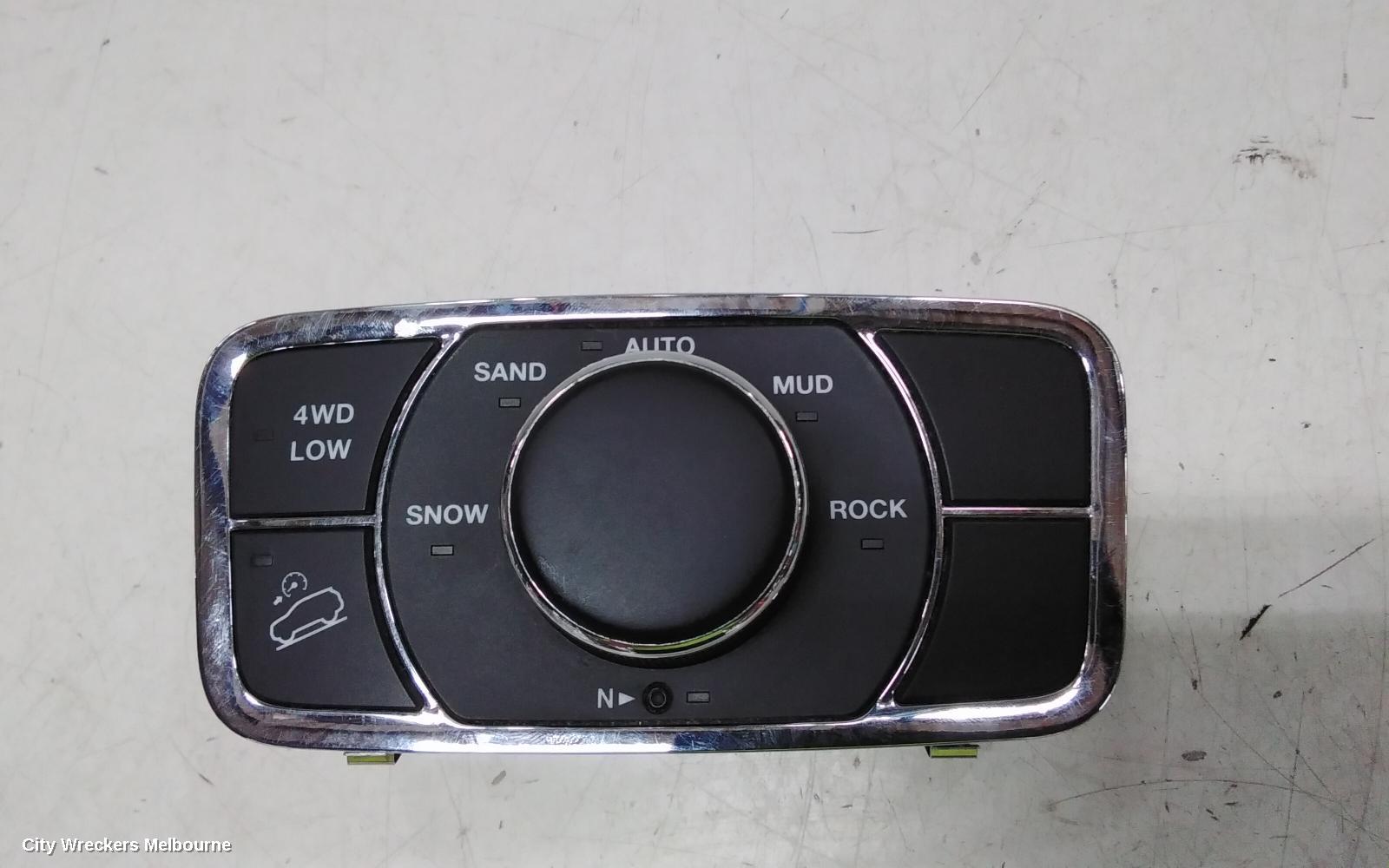 JEEP GRANDCHEROKEE, WK, 10/2010 - 02/2022, P68141344 REMOTE MODE OF TRACTION GRAND CHEROKEE WK2 2014: 113545