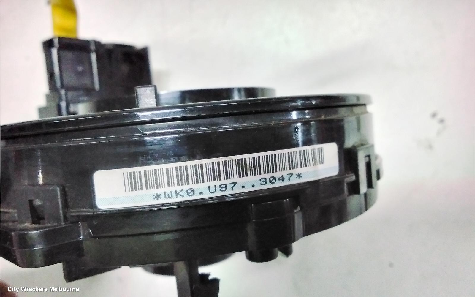 TOYOTA HIACE AIRBAG MODULE/SENSOR, CLOCKSPRING, TRH/KDH, 03/2005 - 01/2014