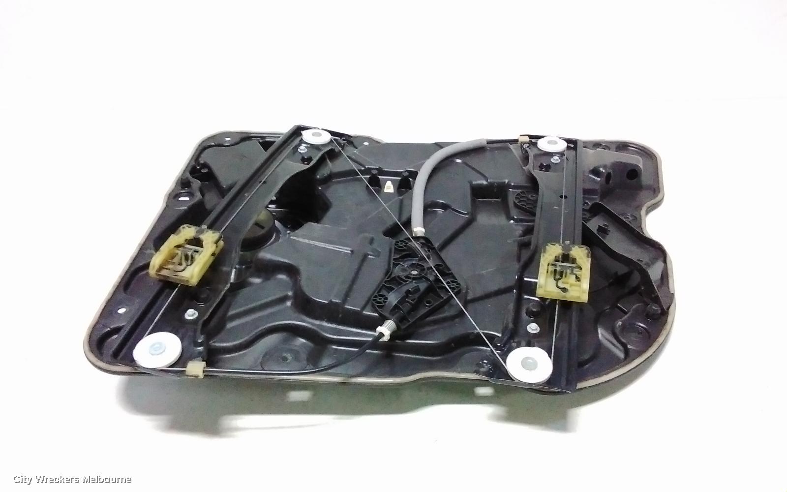 JEEP GRANDCHEROKEE LEFT FRONT WINDOW REG/MOTOR, WK, 10/2010 - 02/2022