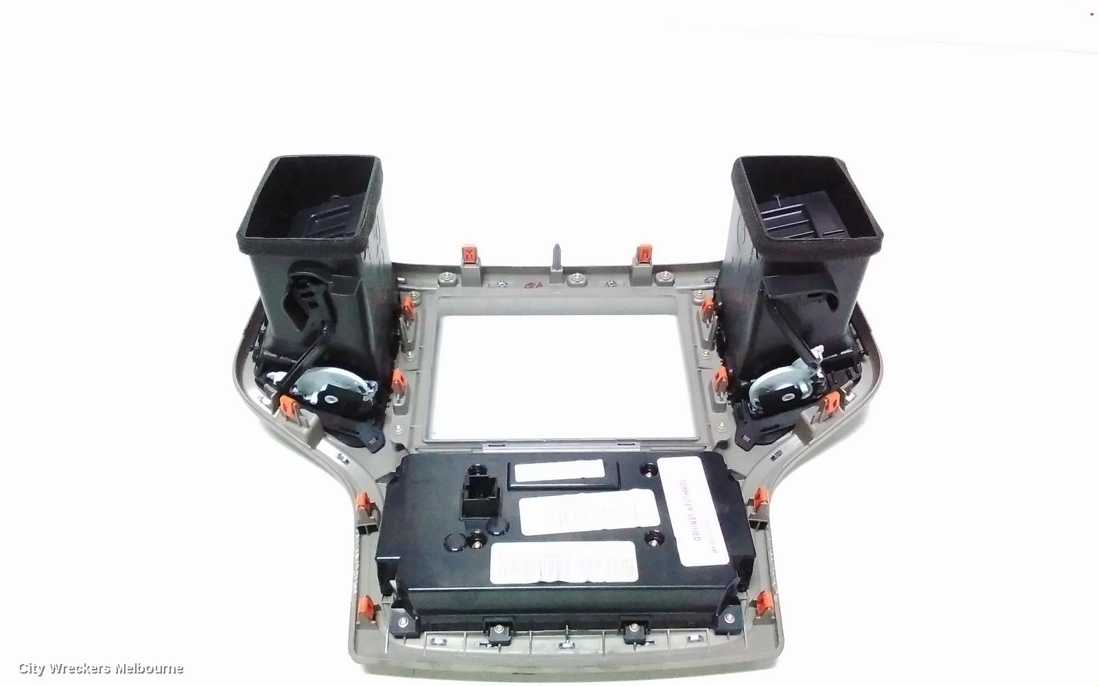 JEEP GRANDCHEROKEE HEATER/AC CONTROLS, HEATING/COOLING/STEREO CENTRE CONTROL UNIT***USE STEREO/HEAD UNIT*** 04/2013 - 02/2022