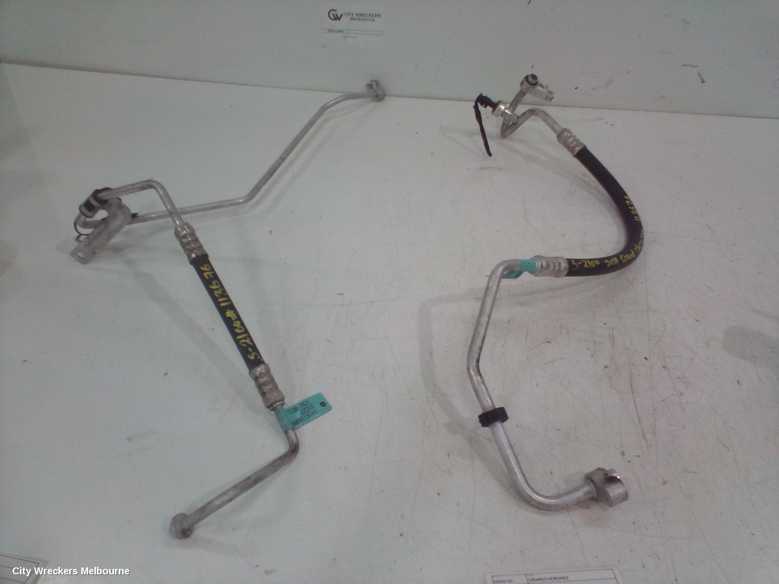 JEEP GRANDCHEROKEE A/C HOSES, PETROL, 3.6, COMPRESSOR TO CONDENSER, WK, 03/2013 - 09/2016