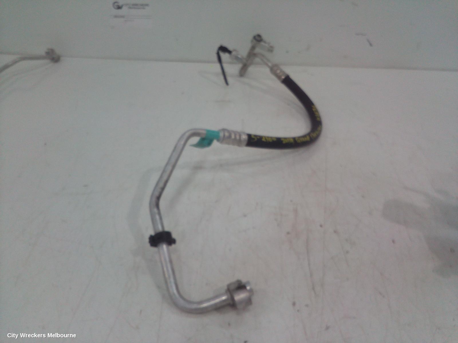 JEEP GRANDCHEROKEE A/C HOSES, PETROL, 3.6, COMPRESSOR TO CONDENSER, WK, 03/2013 - 09/2016