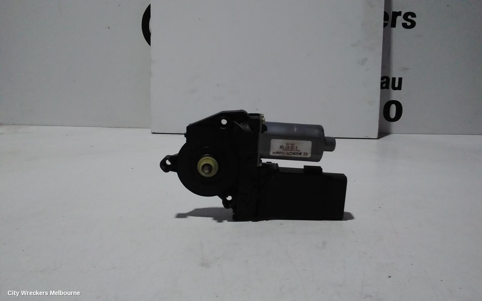 VOLKSWAGEN GOLF LEFT FRONT WINDOW REG/MOTOR, 5DR HATCH POWER - MOTOR ONLY 09/1998 - 04/2004
