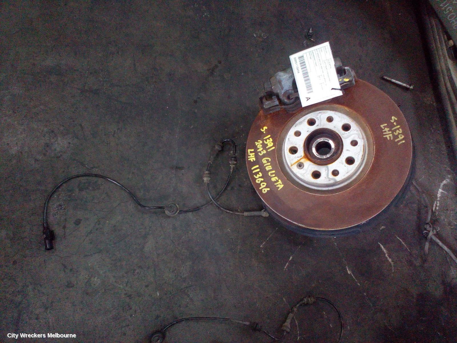 ALFA ROMEO GIULIETTA LEFT FRONT HUB ASSEMBLY, SUIT SINGLE SPOT CALIPER TYPE, 940 SERIES, 06/2011 ONWARDS