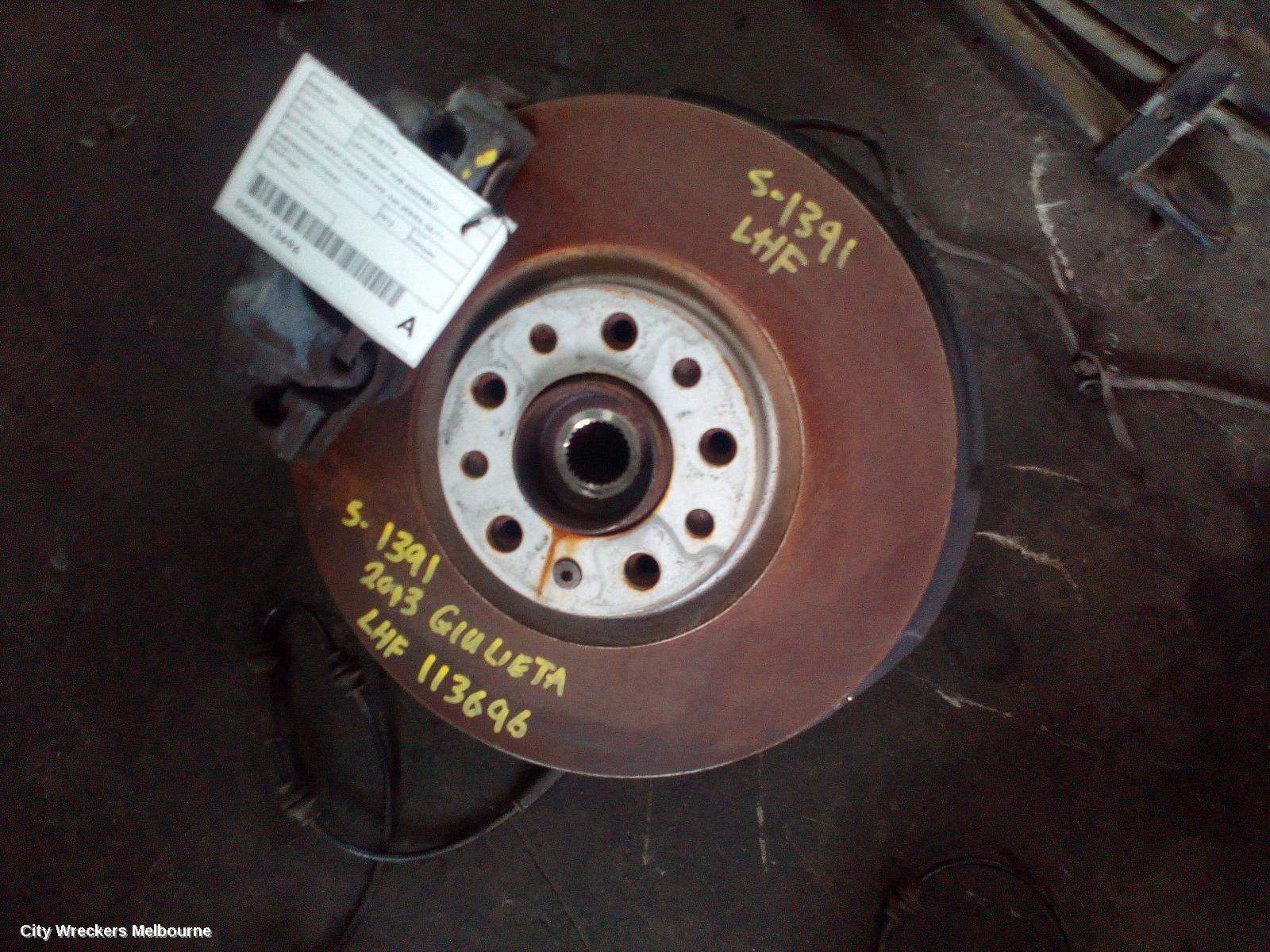 ALFA ROMEO GIULIETTA LEFT FRONT HUB ASSEMBLY, SUIT SINGLE SPOT CALIPER TYPE, 940 SERIES, 06/2011 ONWARDS