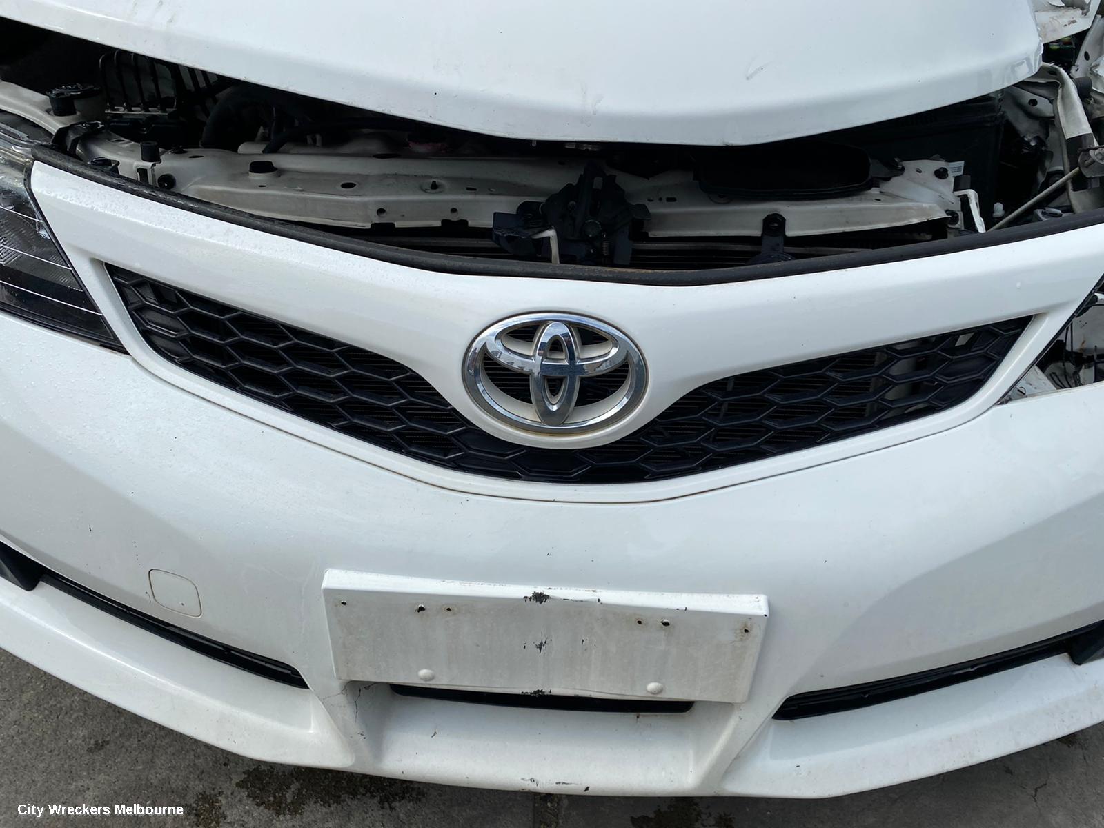 TOYOTA CAMRY WASHER BOTTLE, ASV50/AVV50, 12/2011 - 10/2017