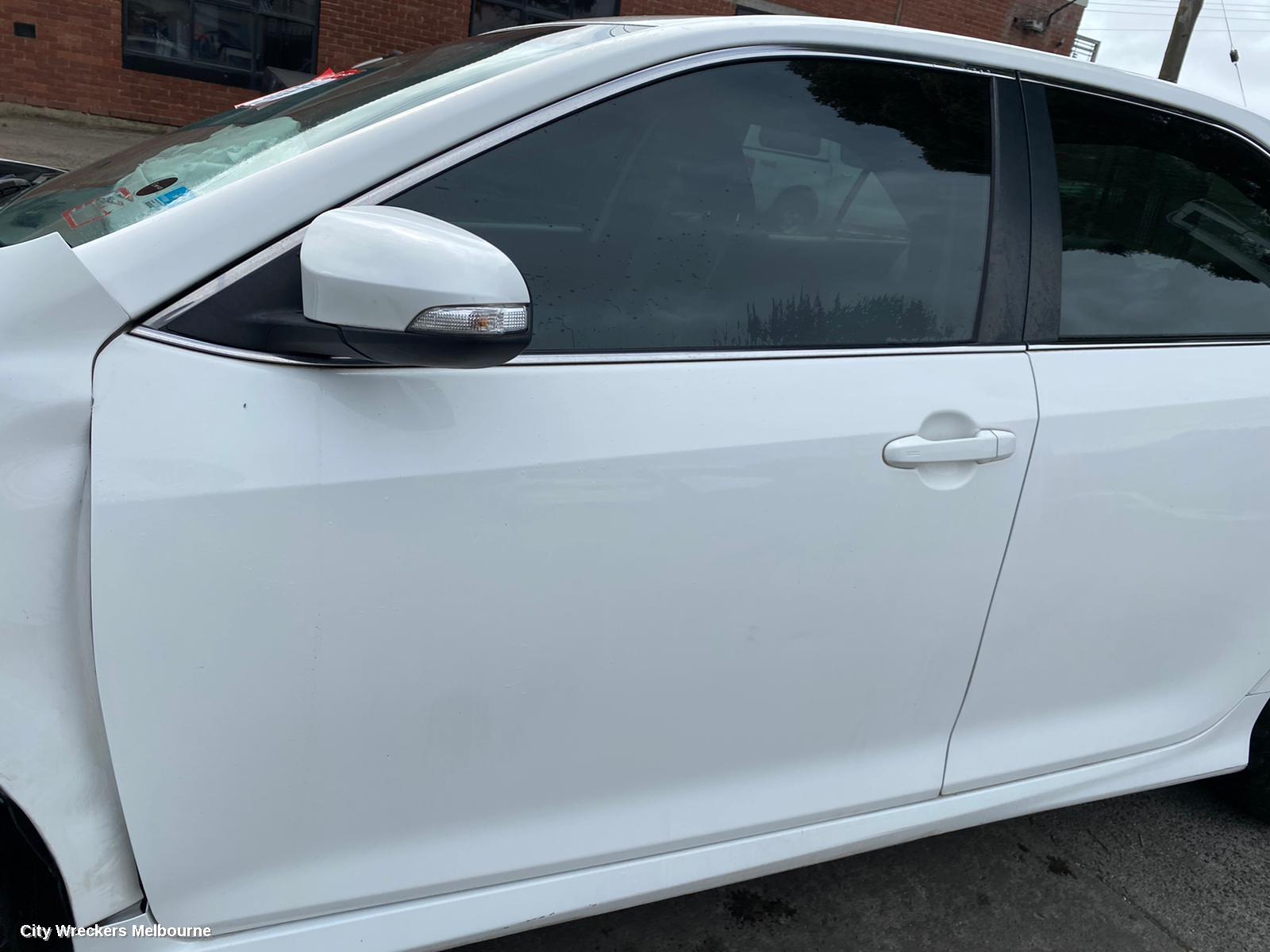 TOYOTA CAMRY WASHER BOTTLE, ASV50/AVV50, 12/2011 - 10/2017