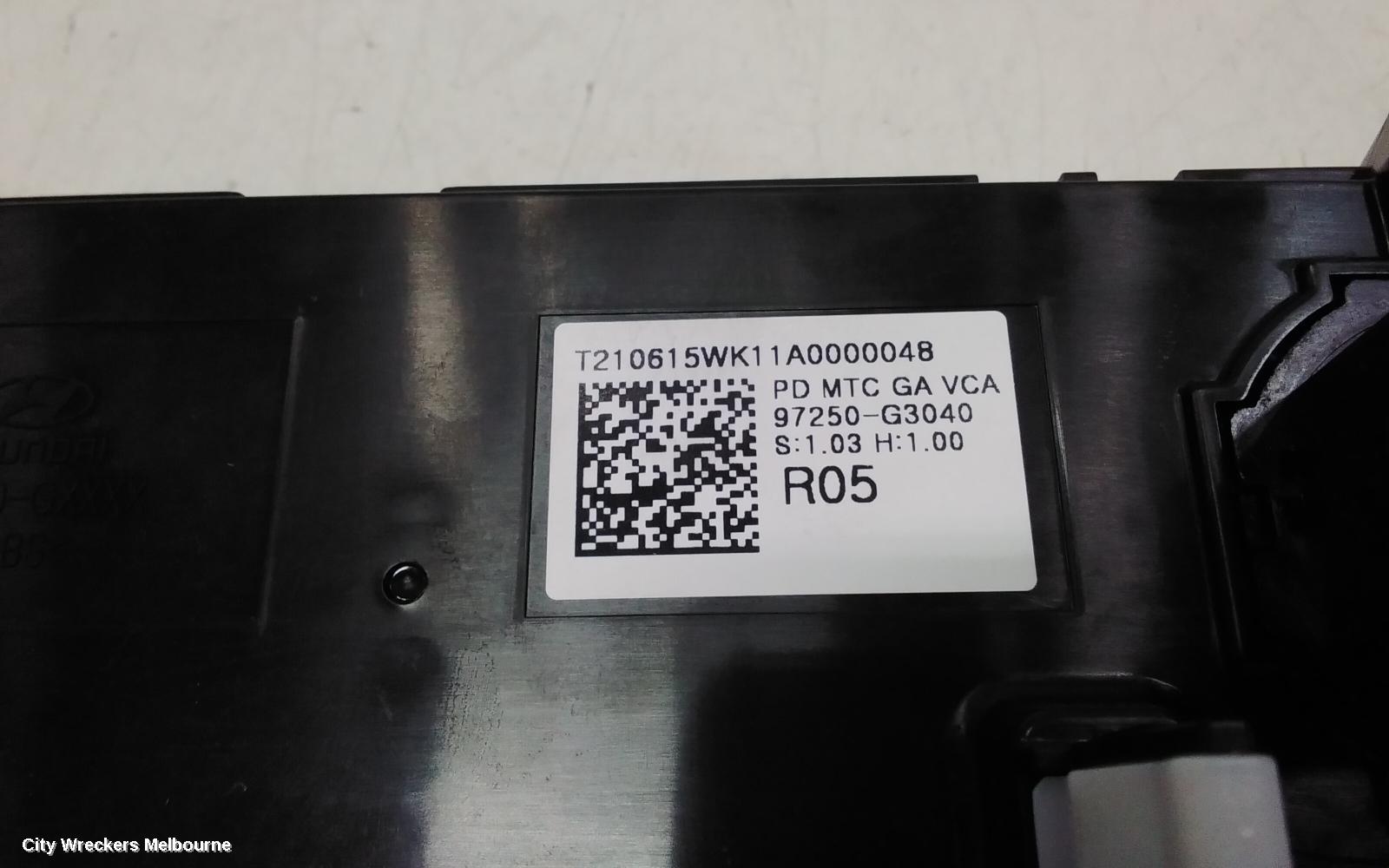 HYUNDAI I30 HEATER/AC CONTROLS, DUAL ZONE CLIMATE CONTROL TYPE, PD, 03/2017 ONWARDS