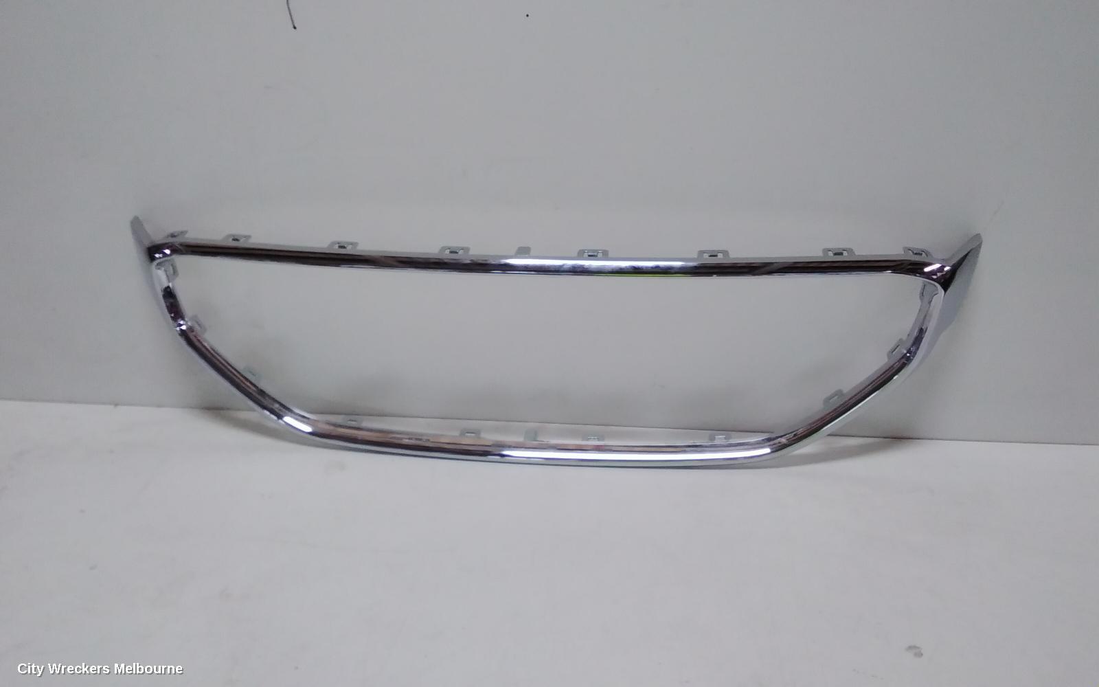 MG ZS GRILLE, RADIATOR GRILLE, ZS TYPE, AZS1, 09/2017 ONWARDS
