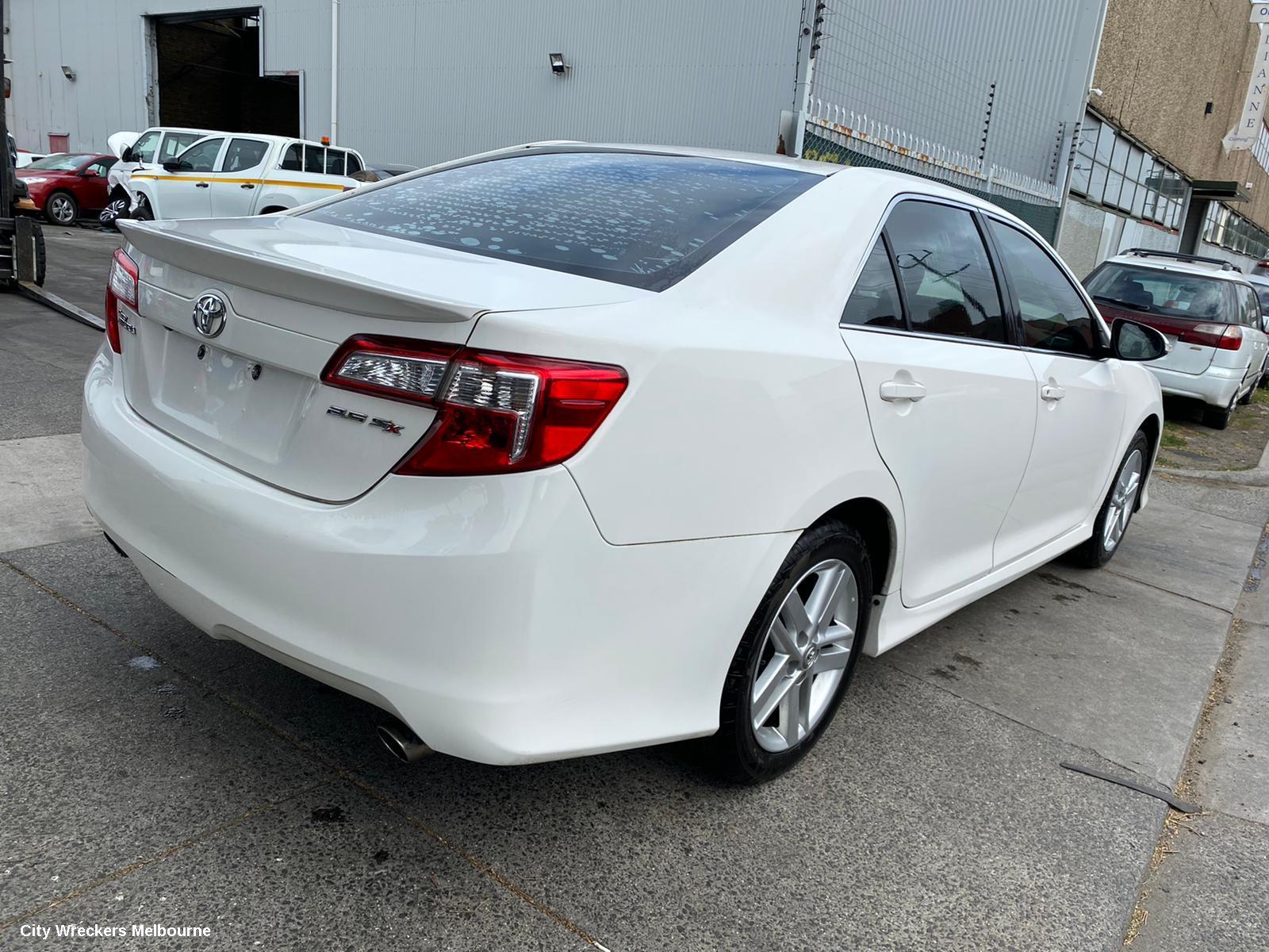 TOYOTA CAMRY WASHER BOTTLE, ASV50/AVV50, 12/2011 - 10/2017