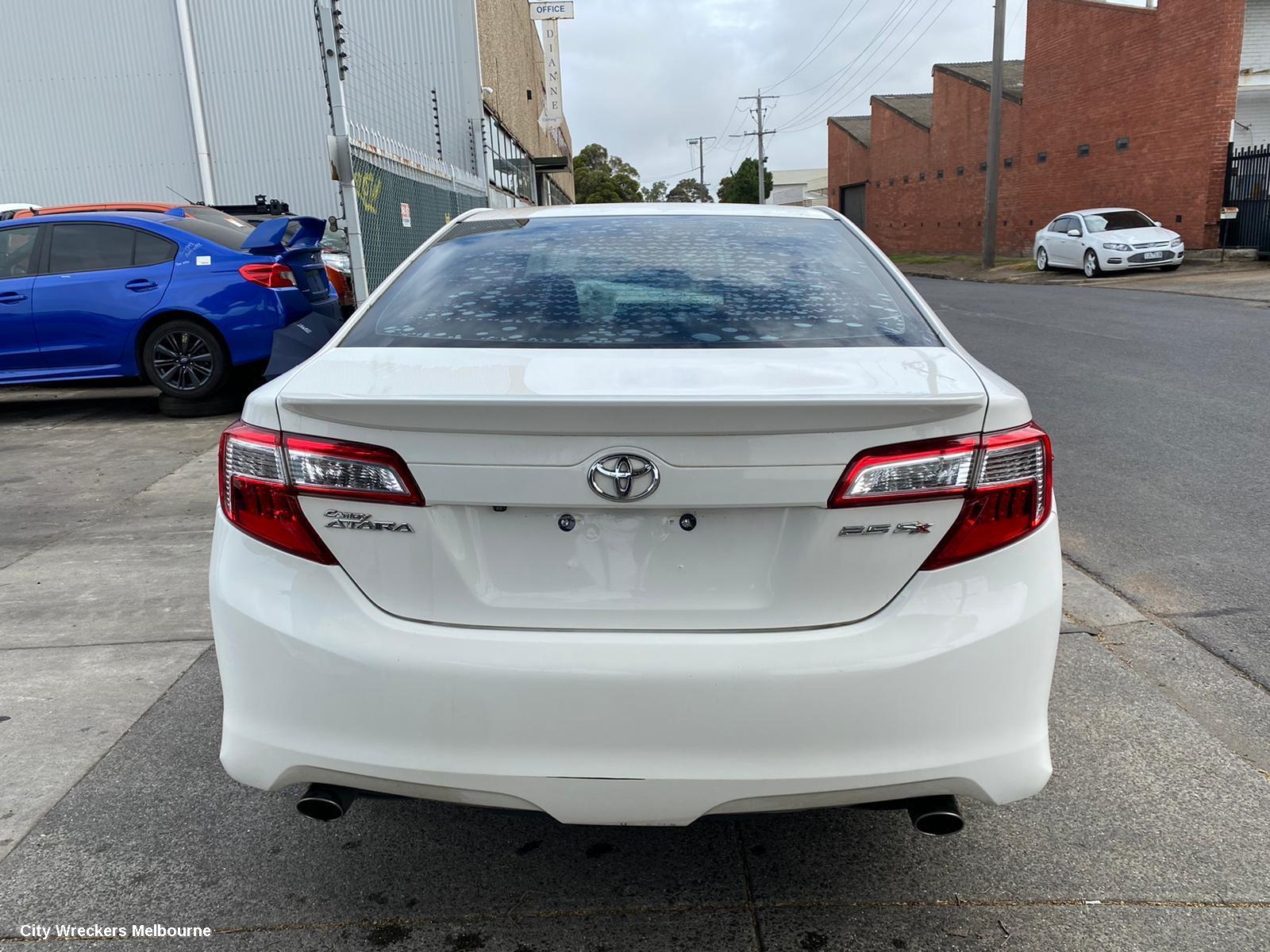 TOYOTA CAMRY WASHER BOTTLE, ASV50/AVV50, 12/2011 - 10/2017