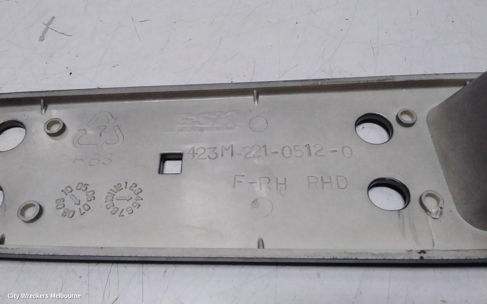 FORD ESCAPE PWR DR WIND SWITCH, RH FRONT (MASTER SWITCH), ZC, 04/2006 - 03/2008