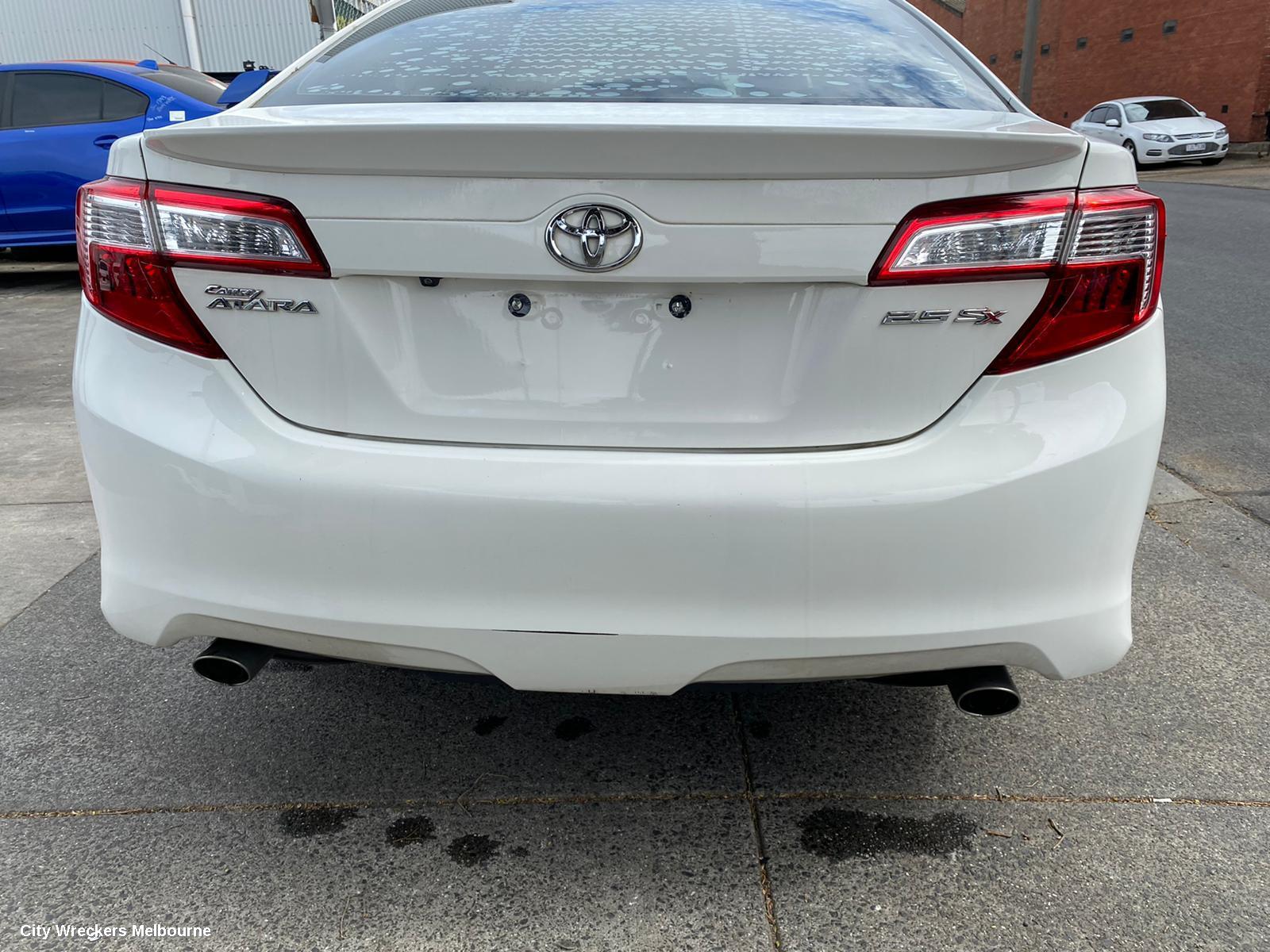 TOYOTA CAMRY RIGHT REAR DOOR, ASV50/AVV50, 12/2011 - 03/2015