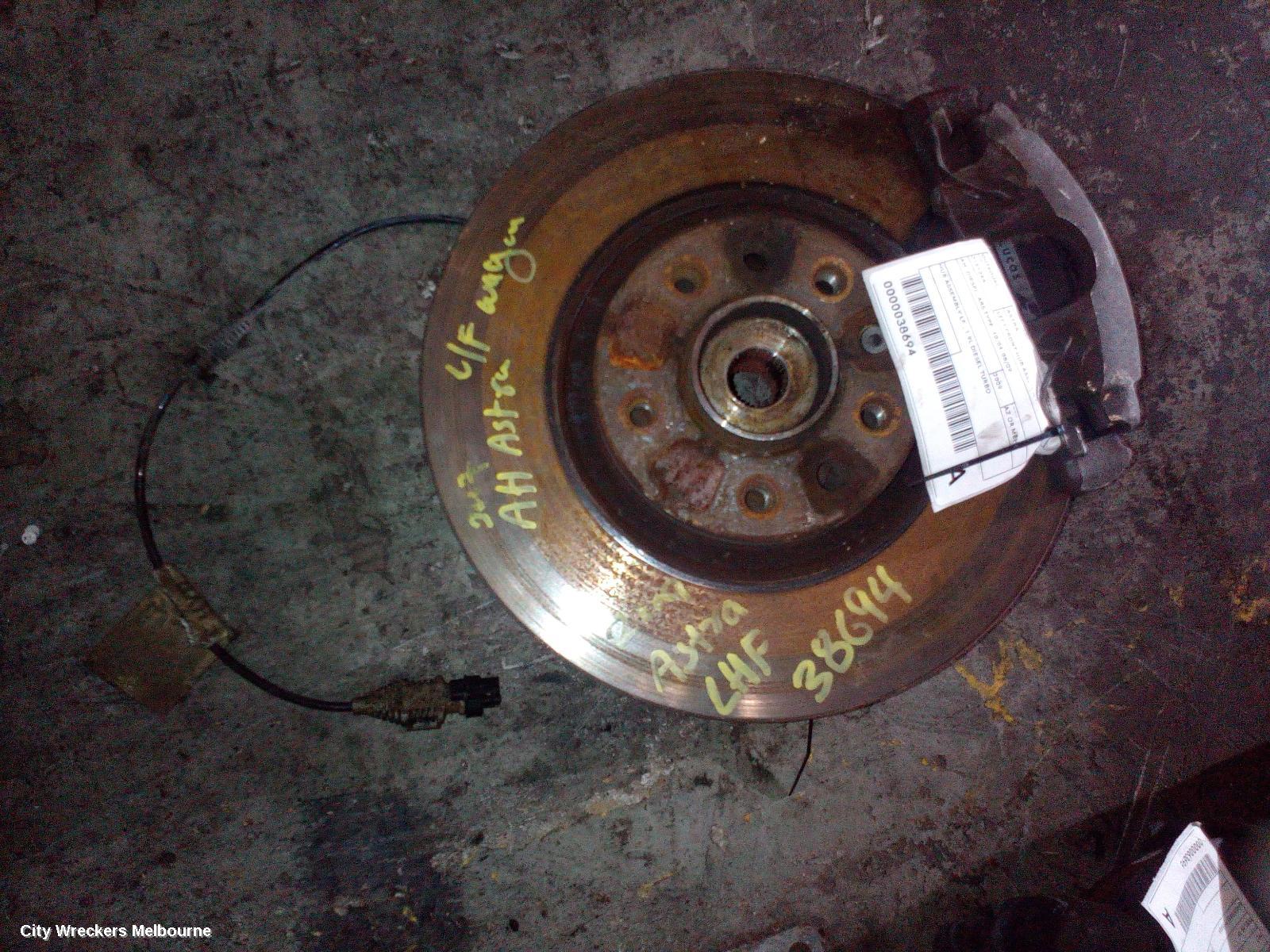 HOLDEN ASTRA LEFT FRONT HUB ASSEMBLY, AH, DIESEL, ABS TYPE, 10/2004 - 08/2009