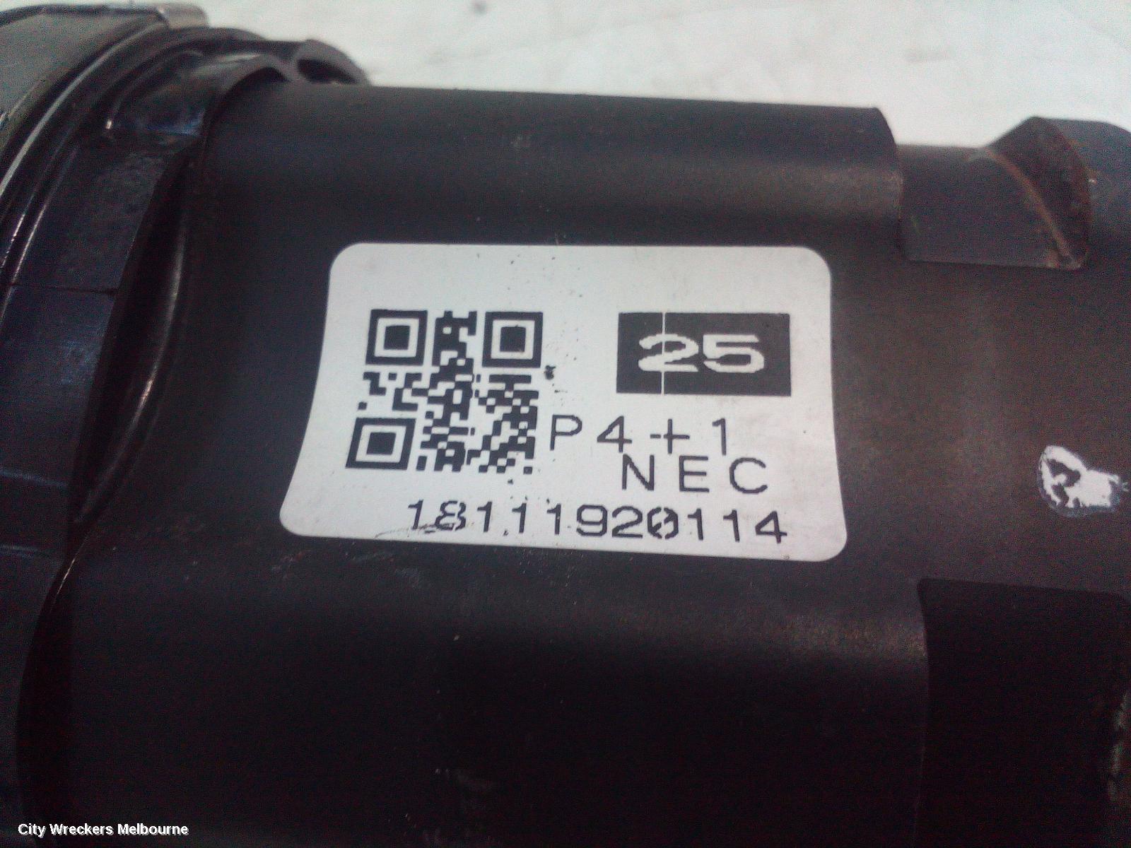 TOYOTA RAV4 LEFT DRIVESHAFT, FRONT, AUTO T/M, PETROL, 2.0, ZSA42R, 12/2012 - 12/2018