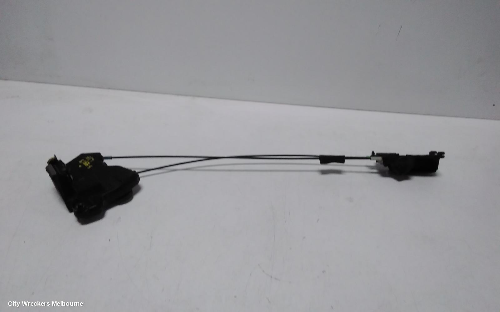 TOYOTA HIACE DOOR/BOOT/GATE LOCK, LEFT FRONT DOOR LOCK, TRH/KDH, 03/2005 - 04/2019