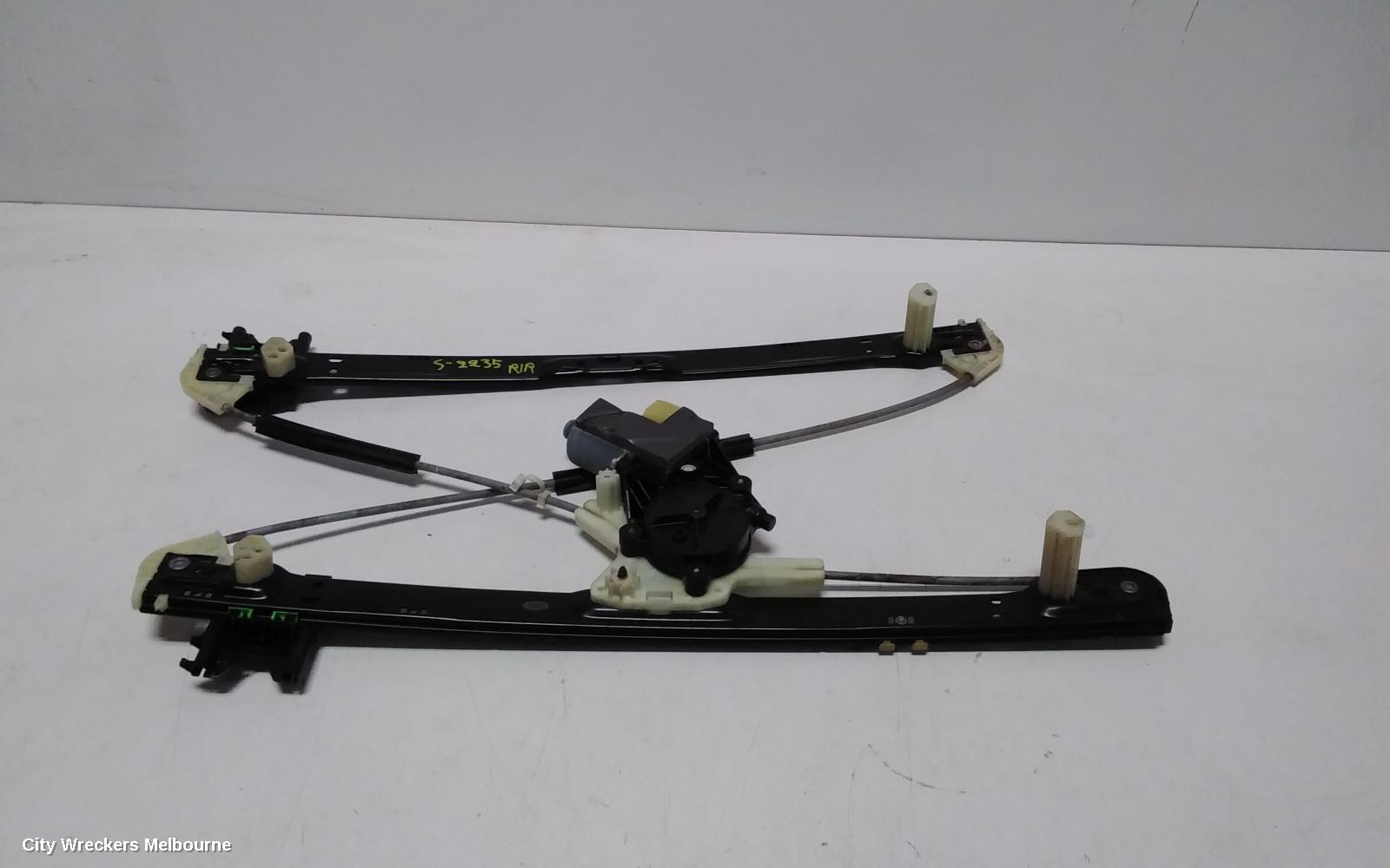 LAND ROVER RANGEROVER SPORT RIGHT REAR WND REG/MOTOR, L494, 12/2013 - 04/2022
