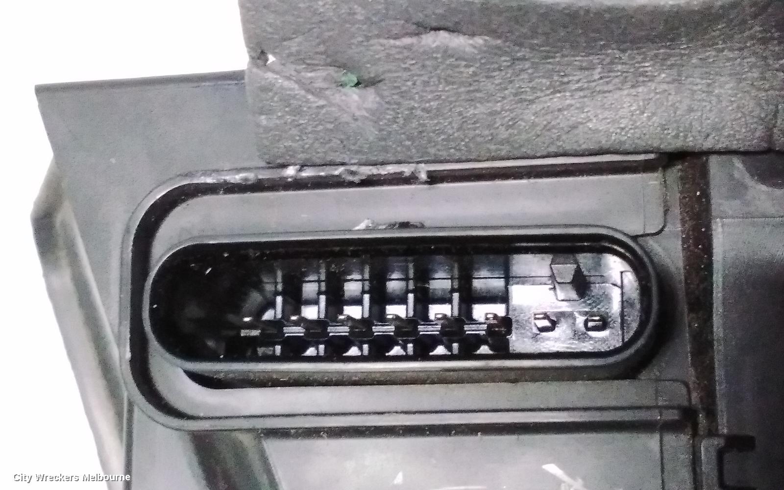 LAND ROVER RANGEROVER SPORT DOOR/BOOT/GATE LOCK, RH REAR DOOR LOCK, L494, 06/2013 - 04/2022