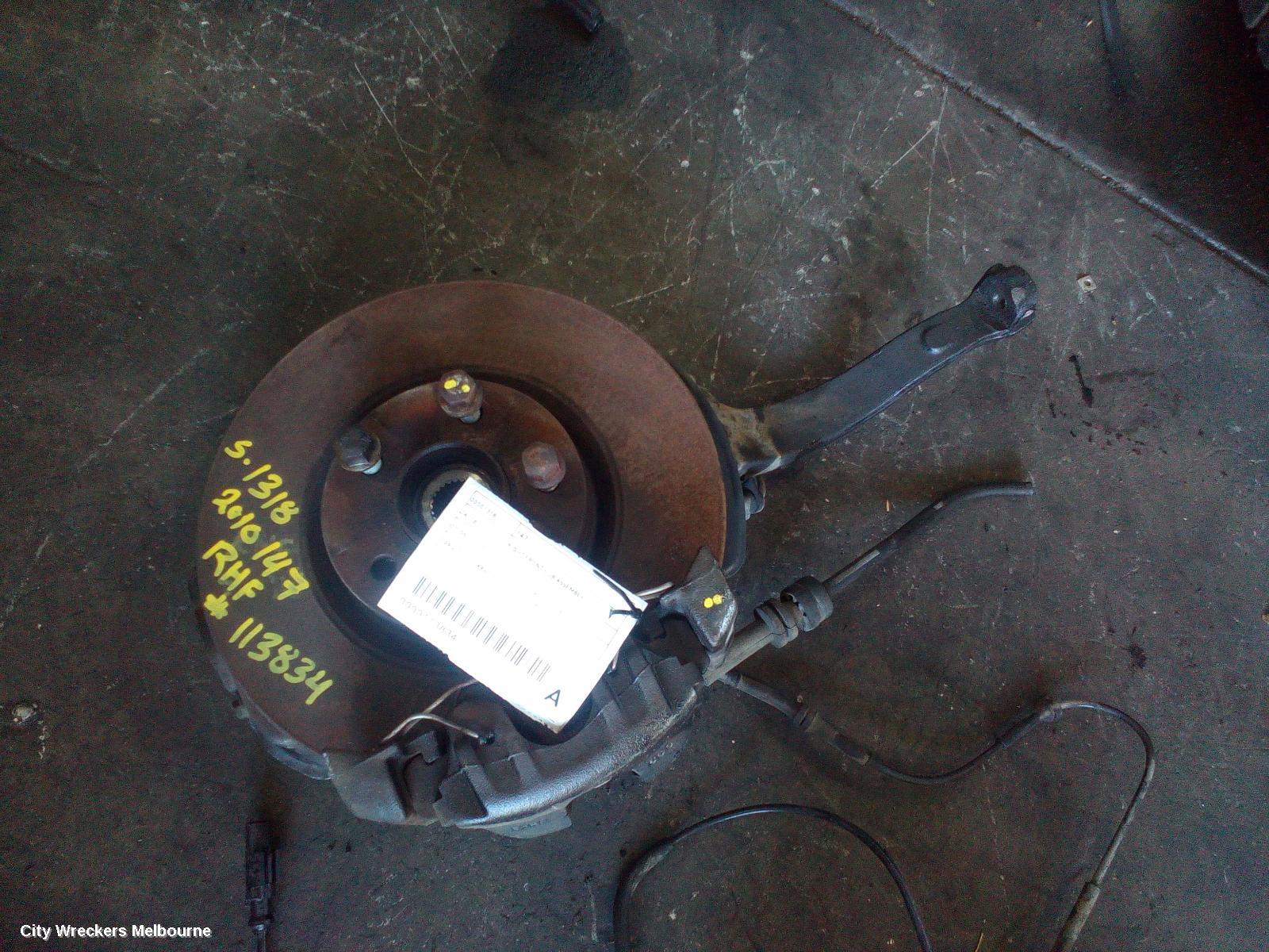 ALFA ROMEO 147 RIGHT FRONT HUB ASSEMBLY, 07/2005 - 12/2010
