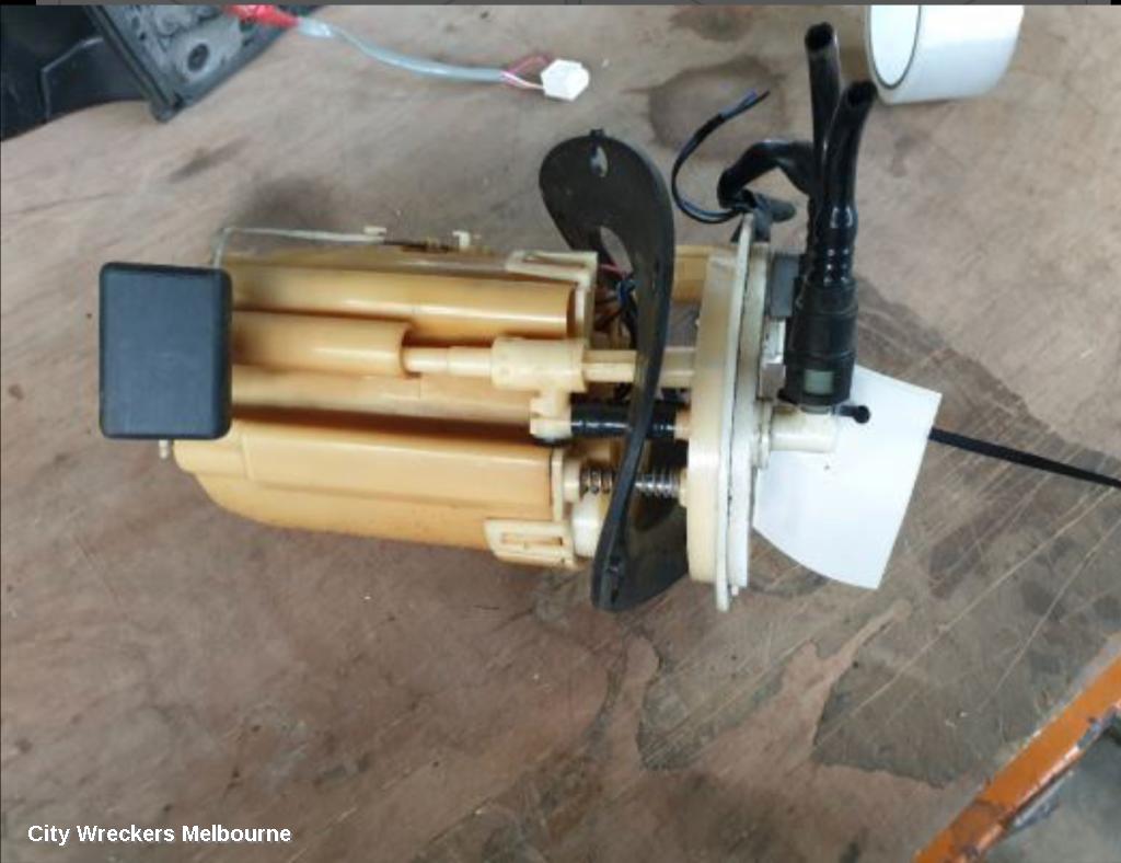 SUBARU OUTBACK FUEL PUMP, 4TH GEN, EJ25, P/N AG000, 3 PIPE TYPE, 09/2003 - 12/2007
