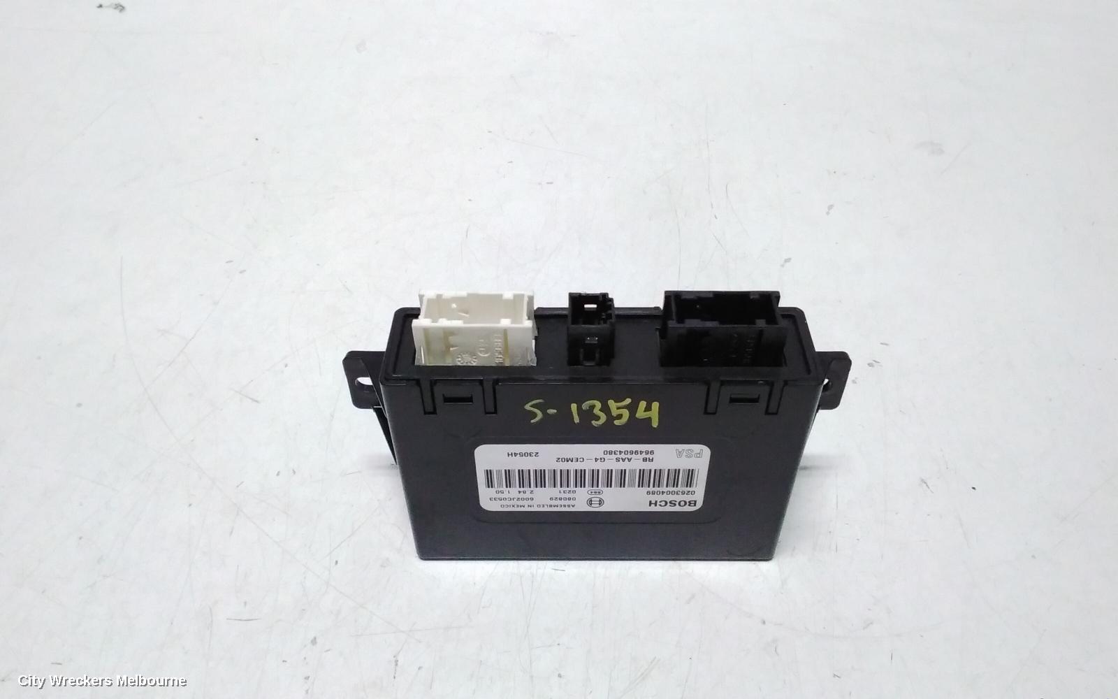 PEUGEOT 407, 09/2004 - 06/2011, PEUGEOT 407 2006 PARKING PDC CONTROL UNIT MODULE 0263004089 RTX104139: 113859