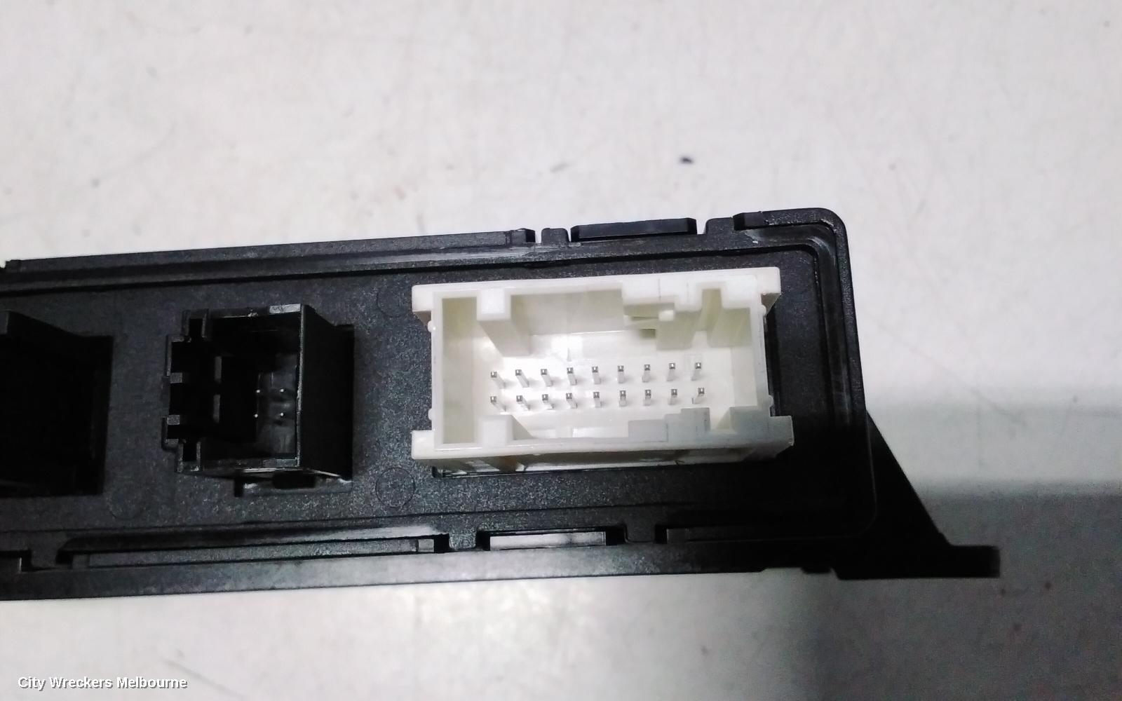 PEUGEOT 407, 09/2004 - 06/2011, PEUGEOT 407 2006 PARKING PDC CONTROL UNIT MODULE 0263004089 RTX104139: 113859