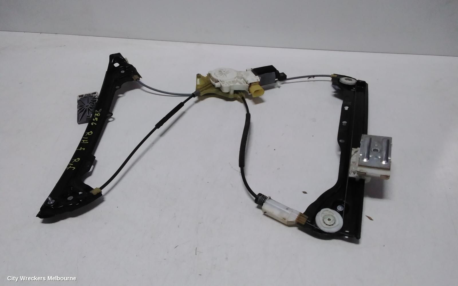 BMW 3 SERIES RIGHT FRONT WINDOW REG/MOTOR, E92/E93, COUPE/CABRIO, 08/2006 - 09/2013