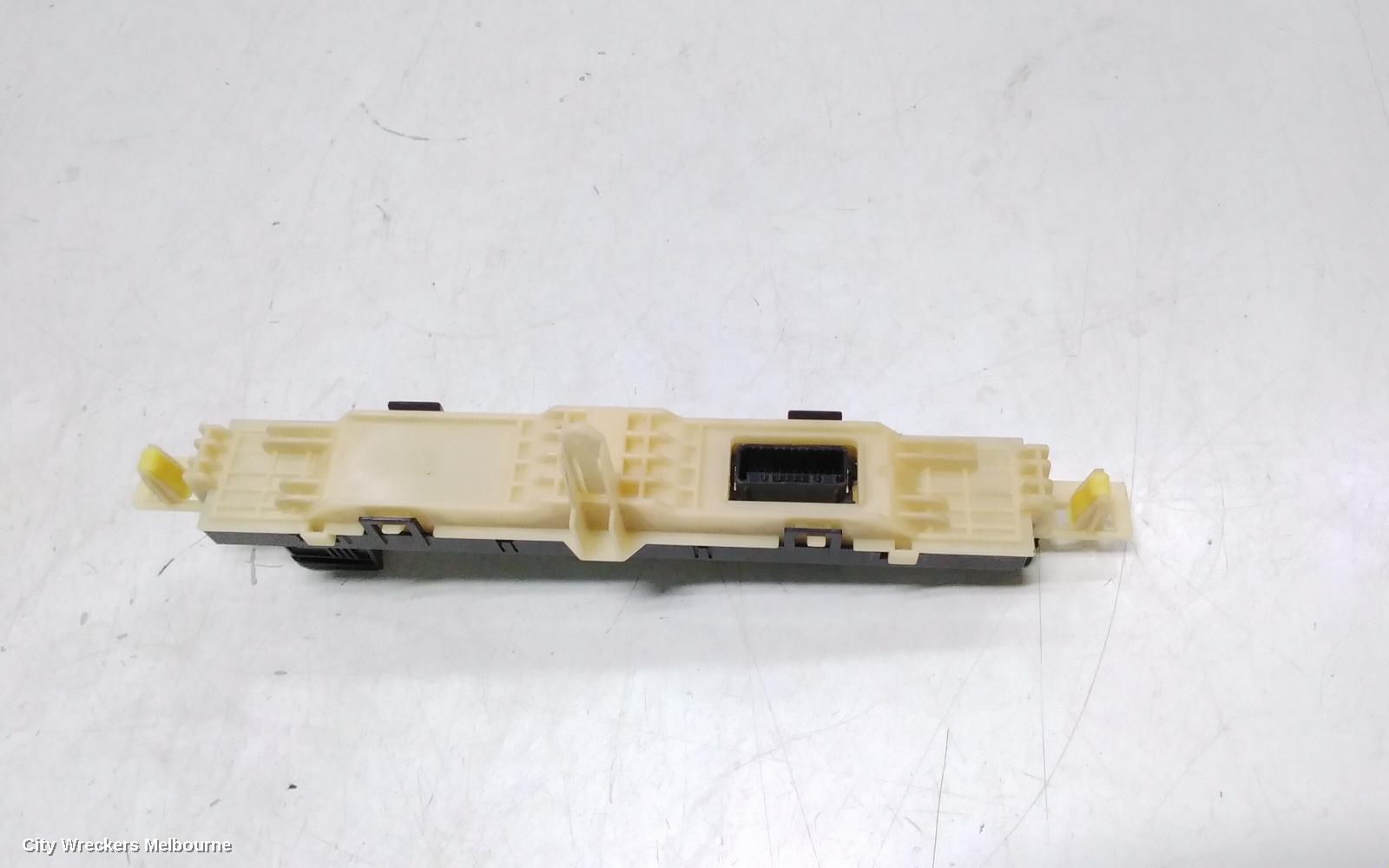 TOYOTA RAV4 CLOCK, XA40, 12/2012 - 12/2018