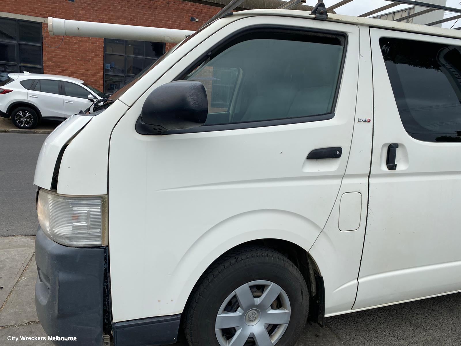 TOYOTA HIACE DOOR HANDLE, OUTER, RH FRONT, TRH/KDH, 03/2005 - 04/2019