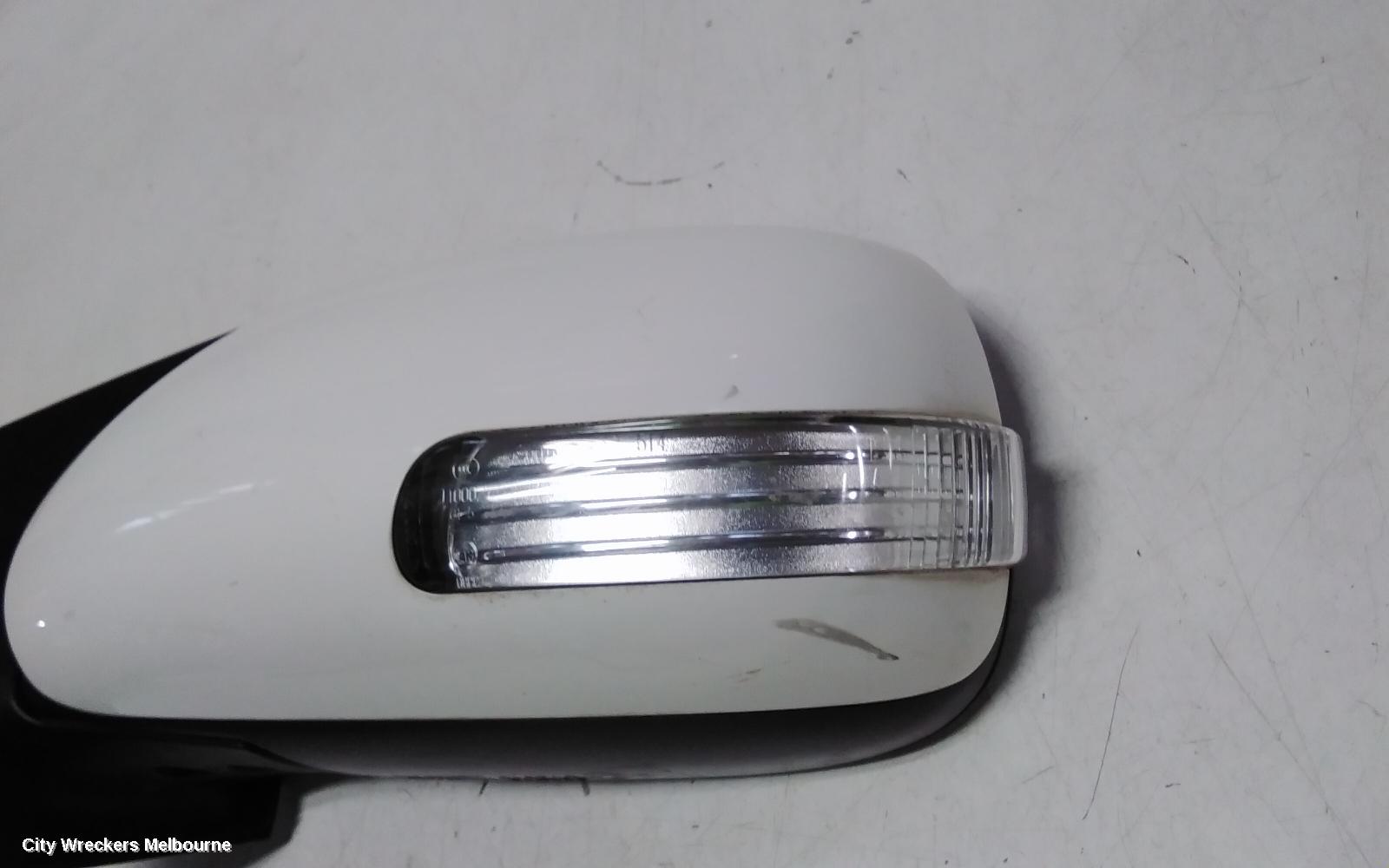 TOYOTA COROLLA LEFT DOOR MIRROR, ZRE152/20153R, SEDAN, W/ FLASHER LAMP, 03/2010 - 12/2013