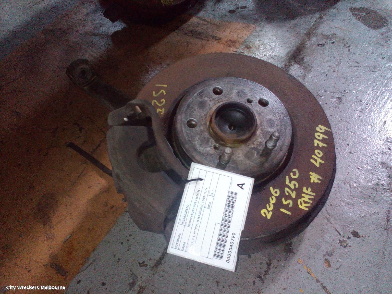 LEXUS IS250/IS250C RIGHT FRONT HUB ASSEMBLY, GSE20R, 2.5, PETROL, IS250/IS250C, 11/2005 - 12/2014