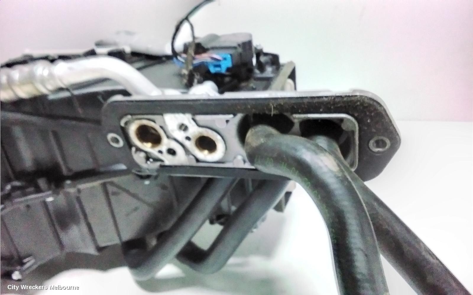 AUDI Q7 HEATER CORE/BOX, 4L, 09/2006 - 08/2015