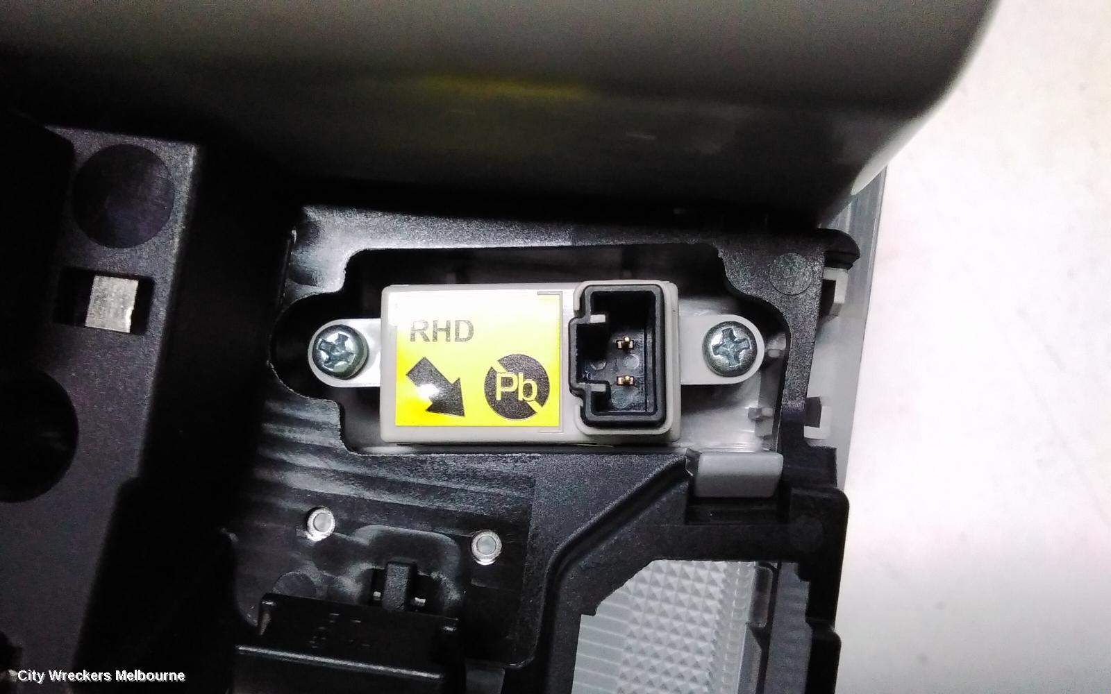 HYUNDAI I30 COURTESY LIGHT, FRONT, BLACK, W/ SUNGLASS HOLDER TYPE, PD, 03/2017 ONWARDS