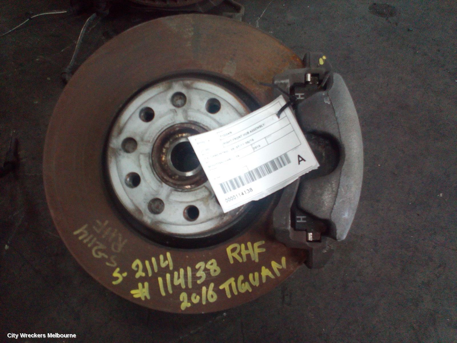 VOLKSWAGEN TIGUAN RIGHT FRONT HUB ASSEMBLY, 1.4, TURBO PETROL, 5N, 07/2011 - 08/2016