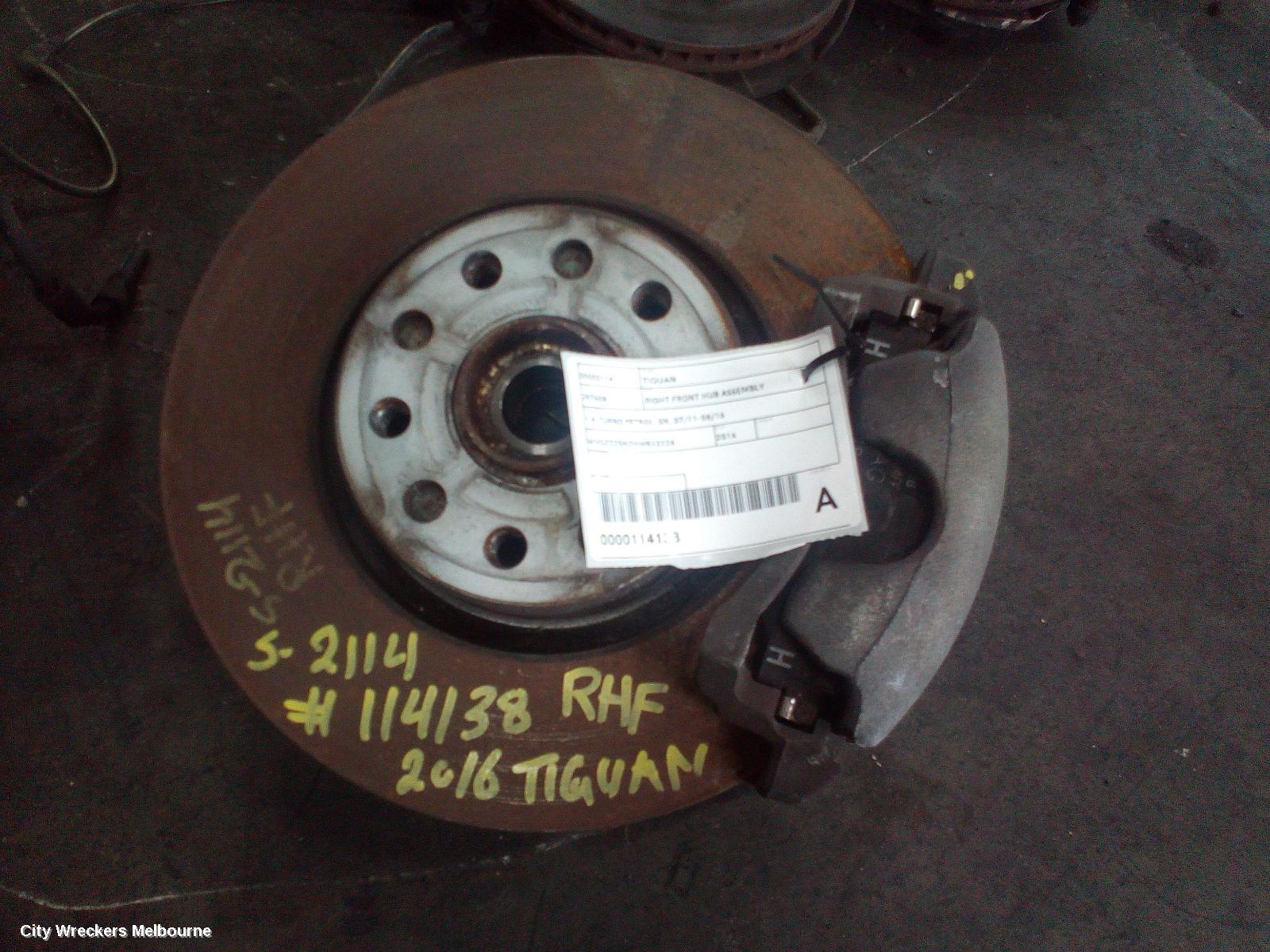 VOLKSWAGEN TIGUAN RIGHT FRONT HUB ASSEMBLY, 1.4, TURBO PETROL, 5N, 07/2011 - 08/2016