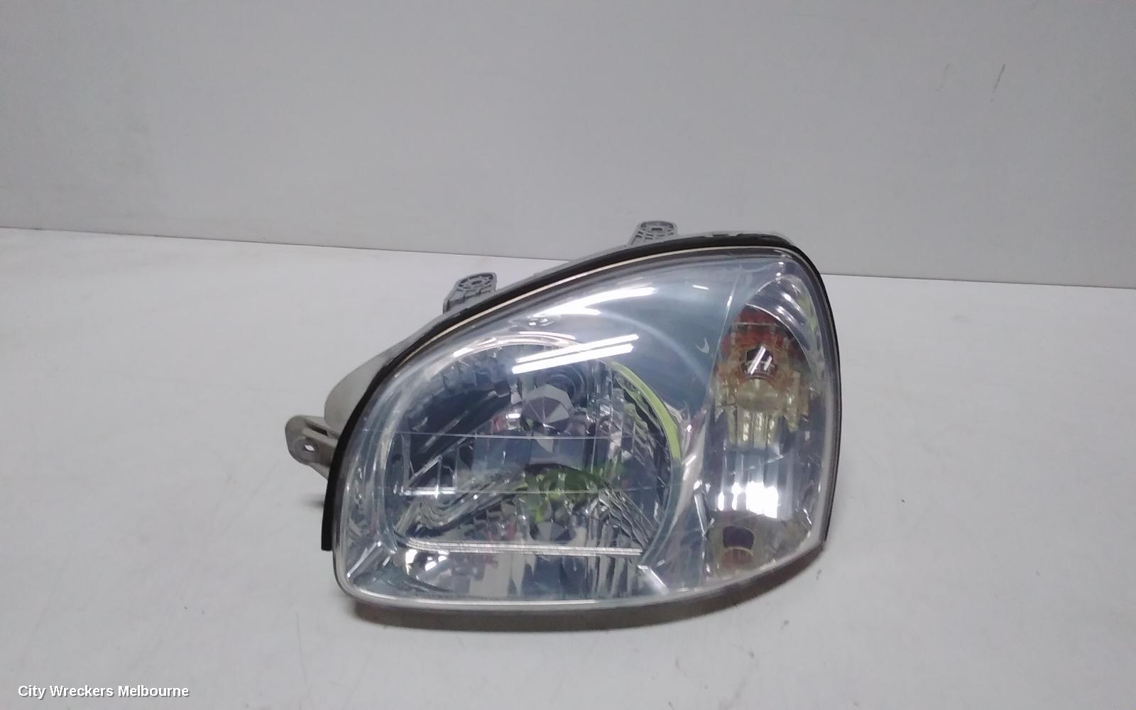 HYUNDAI SANTA FE LEFT HEADLAMP, SM, 11/2000 - 09/2003