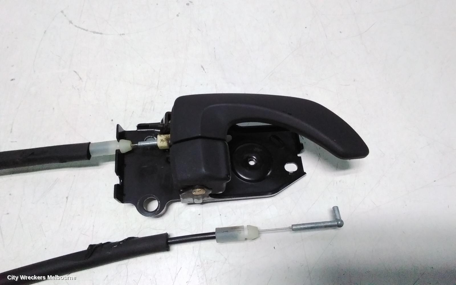 HYUNDAI SANTA FE DOOR/BOOT/GATE LOCK, RIGHT FRONT DOOR LOCK, SM, 11/2000 - 11/2005