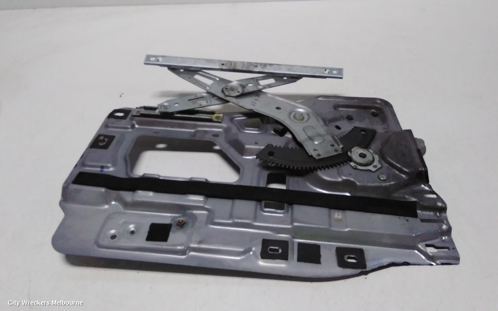 HYUNDAI SANTA FE RIGHT REAR WND REG/MOTOR, SM, POWER, 11/2000 - 11/2005