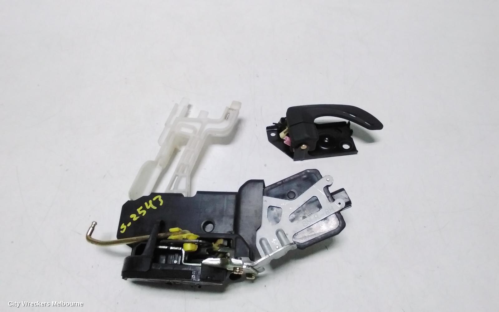 HYUNDAI SANTA FE DOOR/BOOT/GATE LOCK, RIGHT REAR DOOR LOCK, SM, 11/2000 - 11/2005