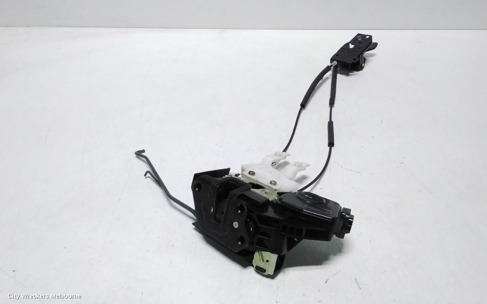 HYUNDAI SANTA FE DOOR/BOOT/GATE LOCK, LEFT FRONT DOOR LOCK, SM, 11/2000 - 11/2005