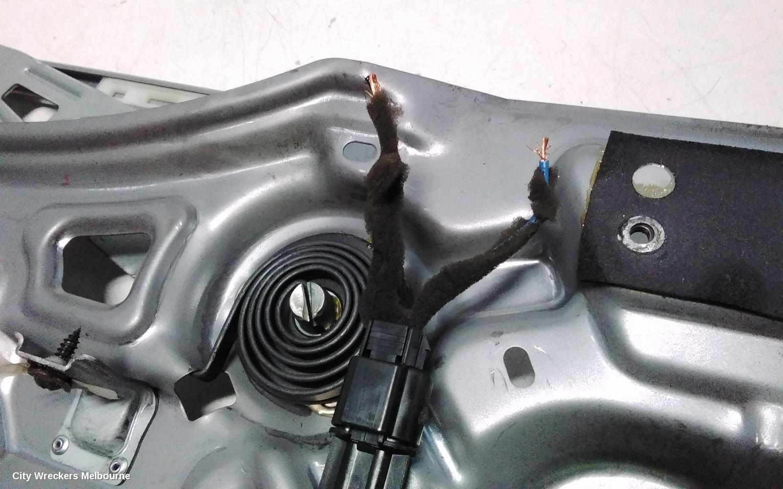 HYUNDAI SANTA FE LEFT REAR WND REG/MOTOR, SM, POWER, 11/2000 - 11/2005
