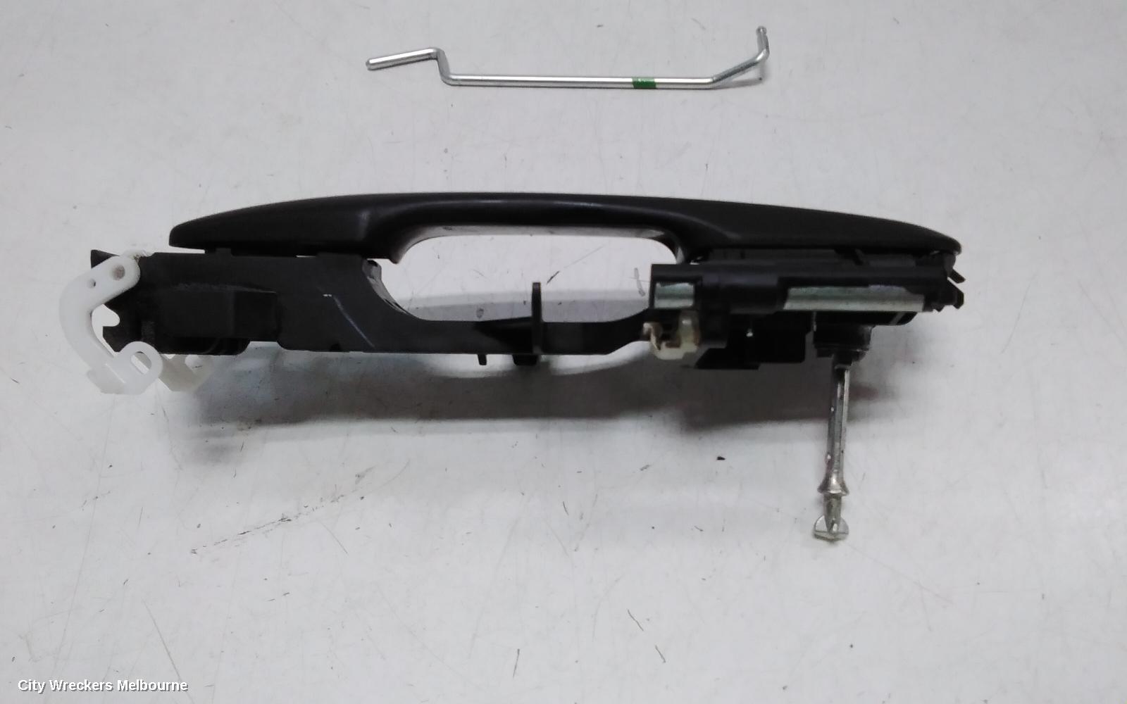 TOYOTA HIACE DOOR HANDLE, OUTER, RH FRONT, COLOUR CODED, 300 SERIES, 02/2019 ONWARDS