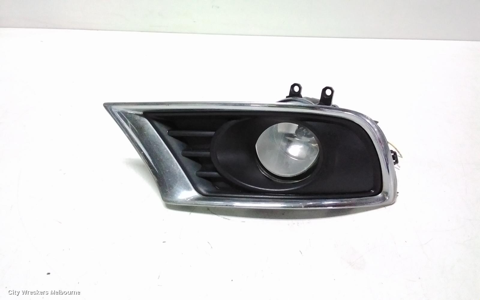 TOYOTA AURION LEFT INDICATOR/FOG/SIDE, BUMPER FOGLAMP, GSV40R, PRESARA/PRODIGY/TOURING, 08/2009 - 03/2012