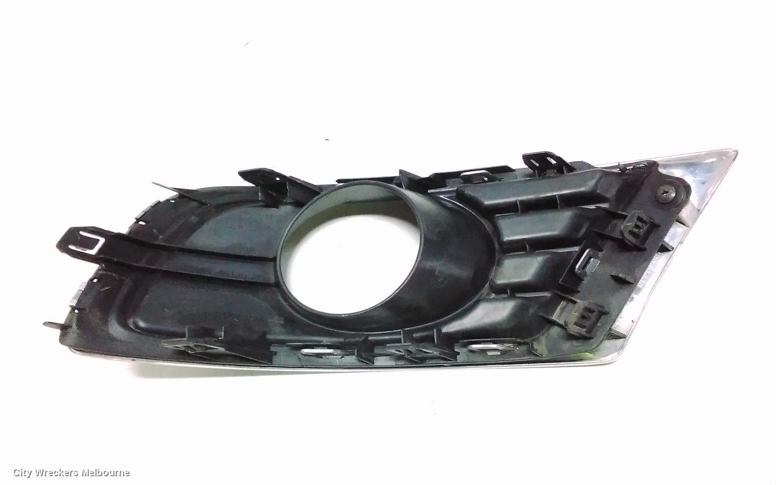 TOYOTA AURION LEFT INDICATOR/FOG/SIDE, BUMPER FOGLAMP, GSV40R, PRESARA/PRODIGY/TOURING, 08/2009 - 03/2012