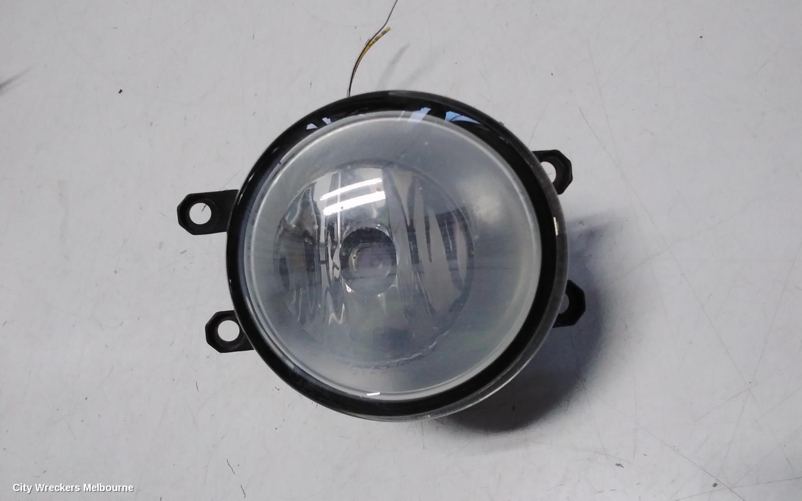 TOYOTA AURION LEFT INDICATOR/FOG/SIDE, BUMPER FOGLAMP, GSV40R, PRESARA/PRODIGY/TOURING, 08/2009 - 03/2012