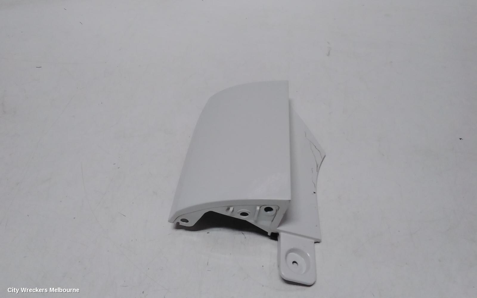HYUNDAI STARIA, US4, 04/2021 ONWARDS, FILLER PANEL ~ COVER UNDER TAILLIGHT : 114253